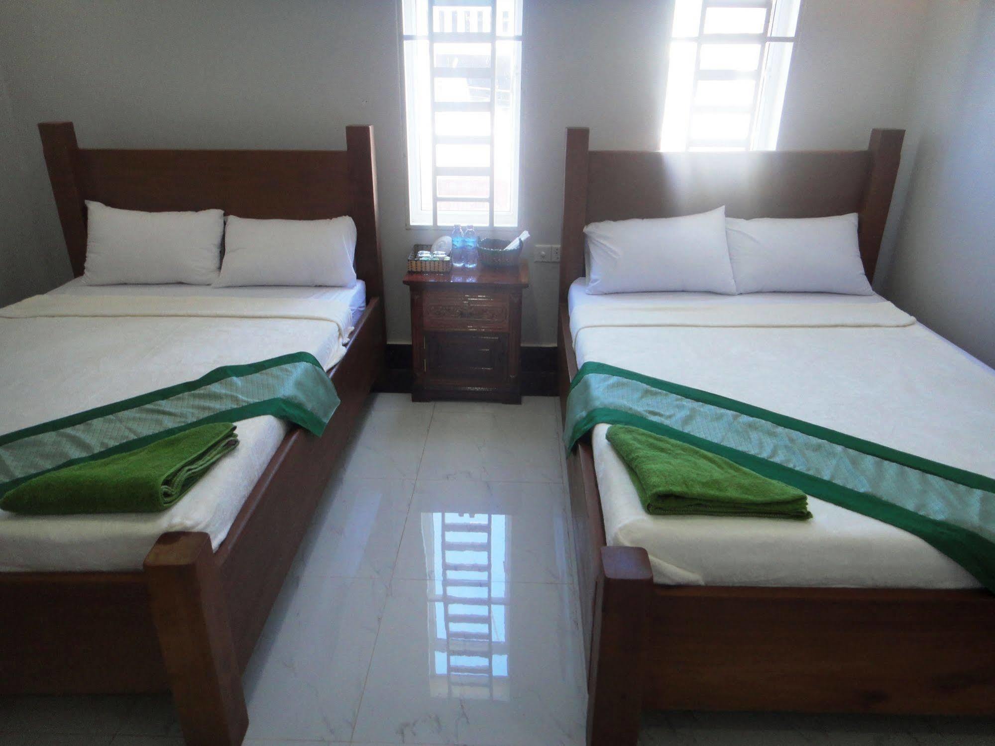 Marany Guesthouse Kampot Exterior photo
